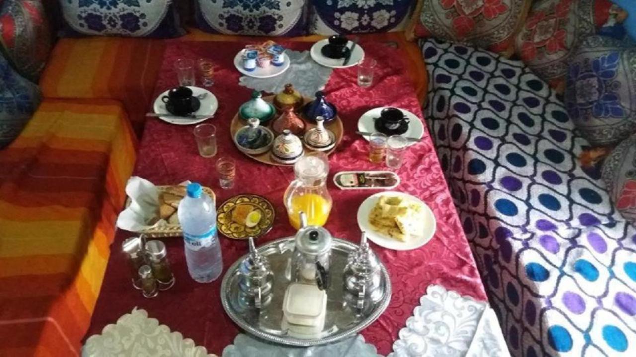 Nomad Bivouac Hotel Merzouga Buitenkant foto