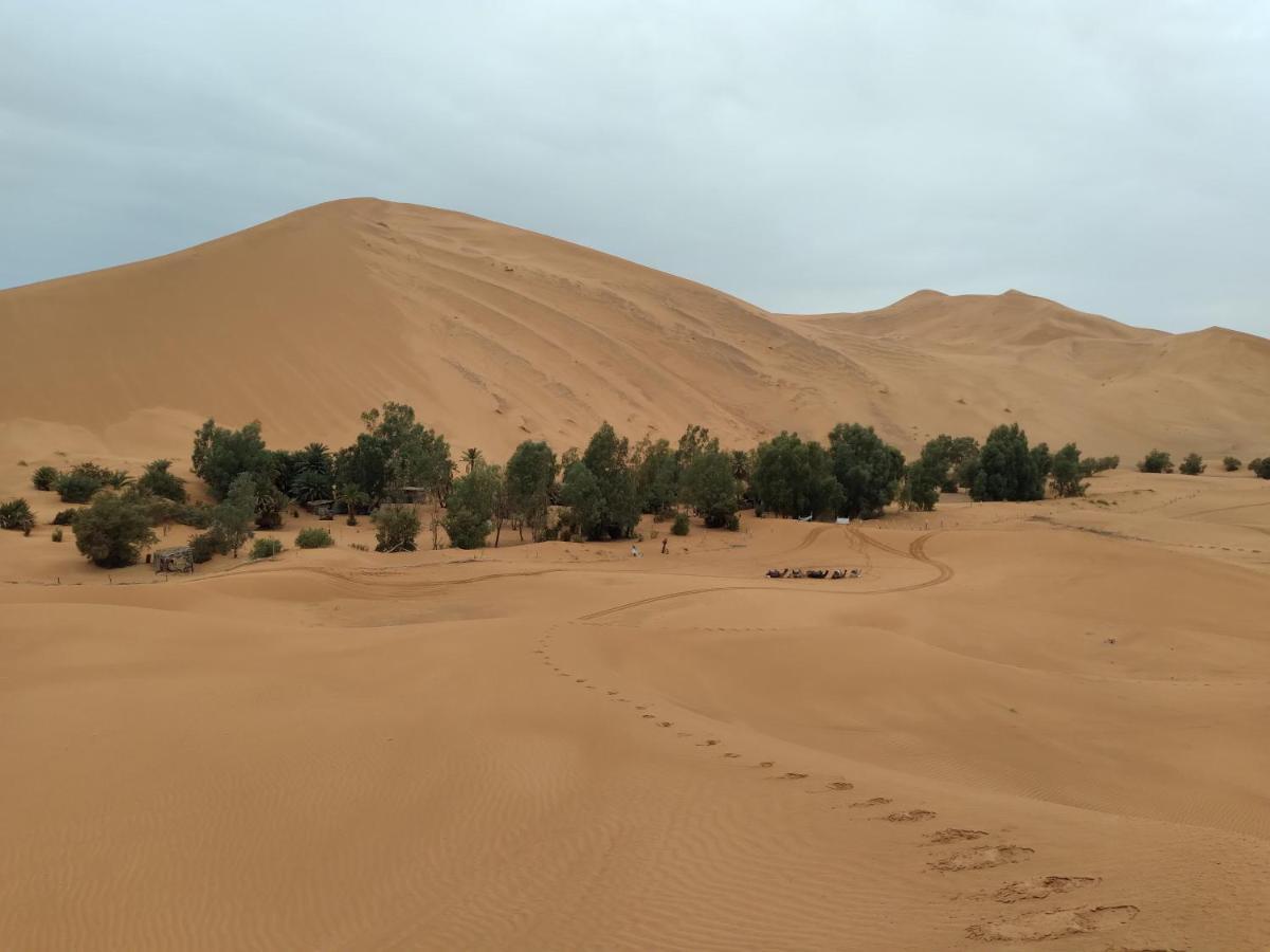 Nomad Bivouac Hotel Merzouga Buitenkant foto