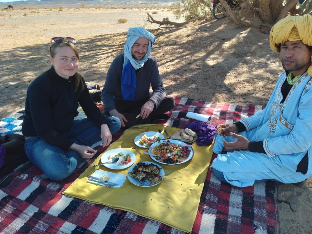 Nomad Bivouac Hotel Merzouga Buitenkant foto