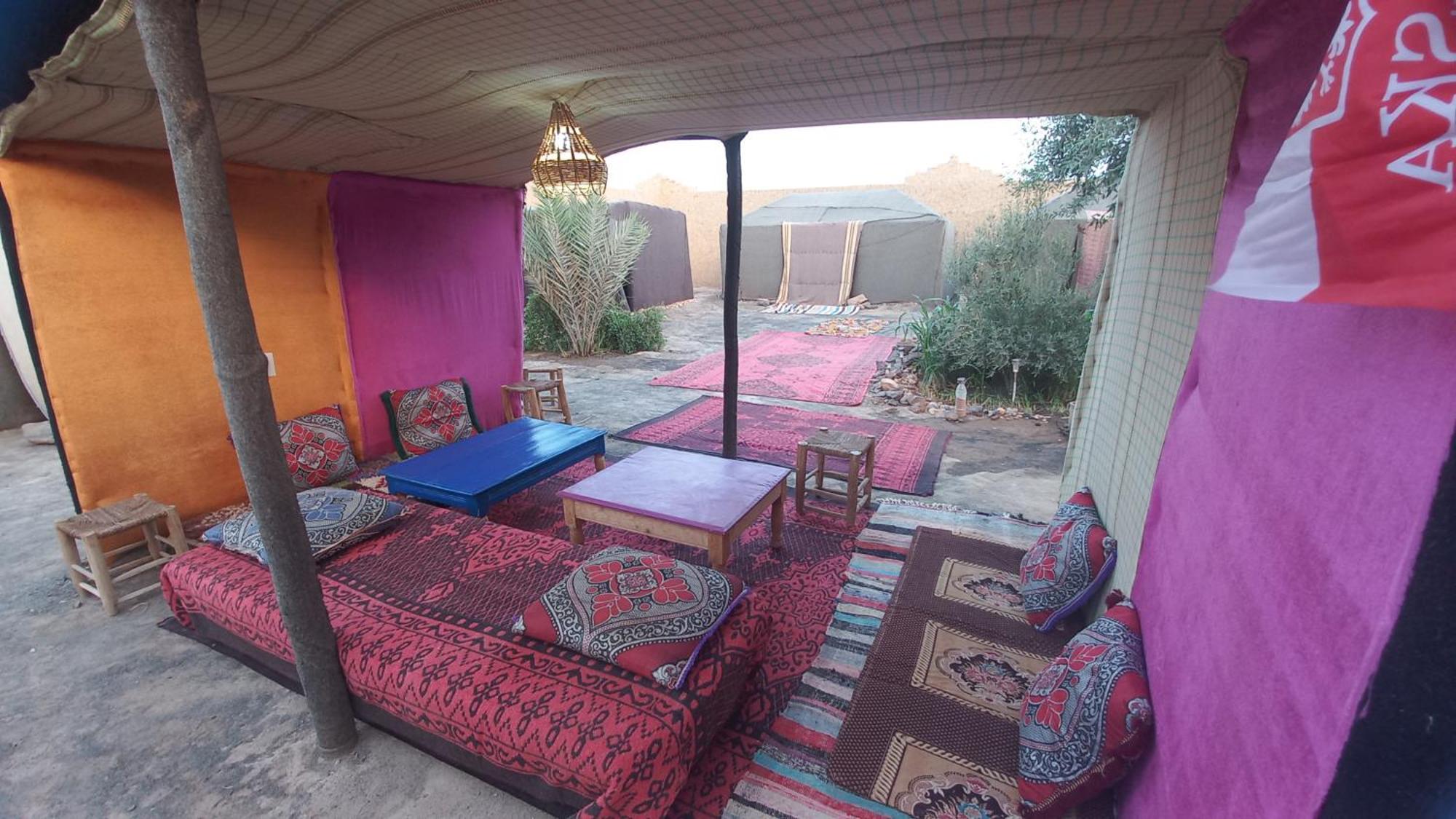 Nomad Bivouac Hotel Merzouga Buitenkant foto